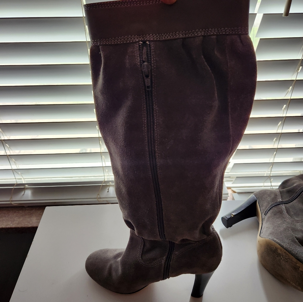 Michael Kors Grey Leather Boots - Picture 3 of 8